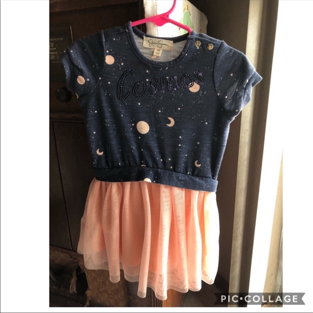 Girl dress